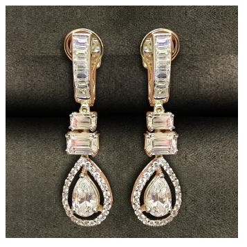9KT Dazzling Swarovski Ladies Earring