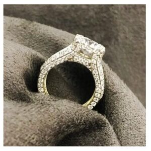 9KT Classic Swarovski Ladies Ring
