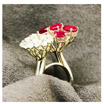 Antique Style 9KT Swarovski Ring - Image 2