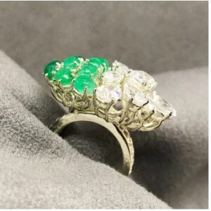 9KT Gorgeous Swarovski Ladies Ring