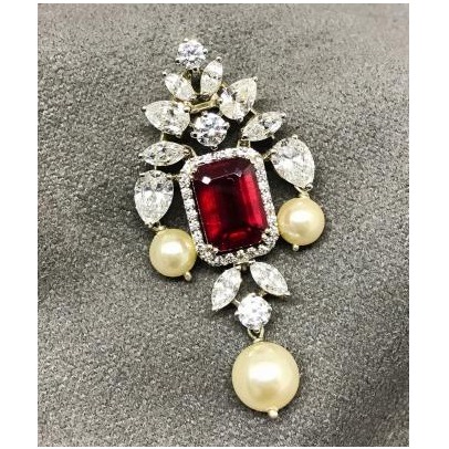 9KT Elegant Swarovski Ladies Pendant Set