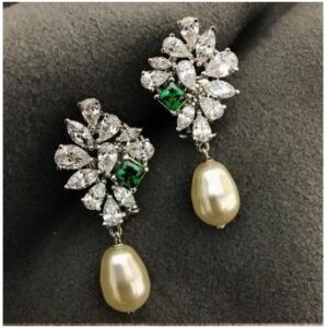 Classic 9KT Swarovski Pendant Set For Women