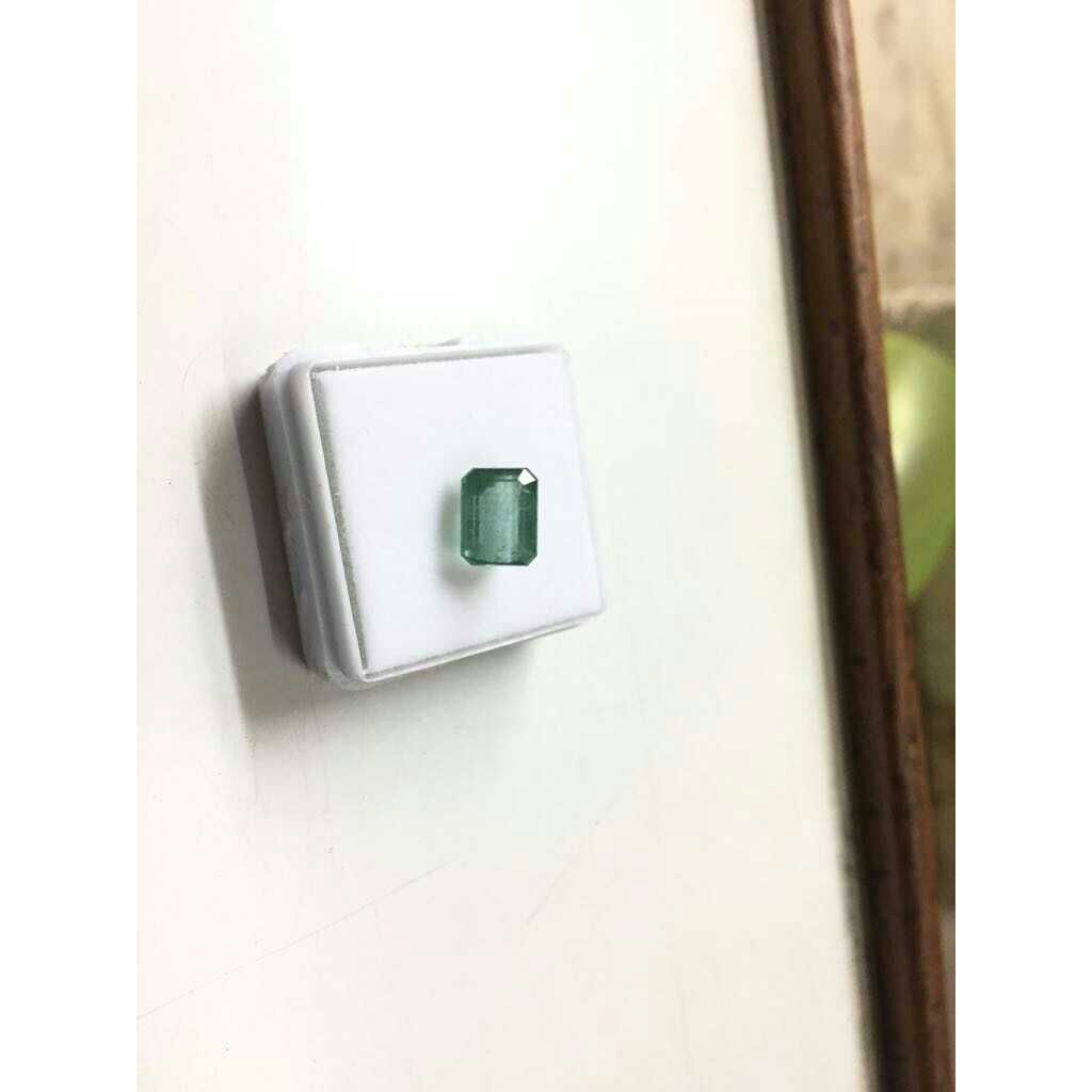 3.00ct rectangle green emerald-panna