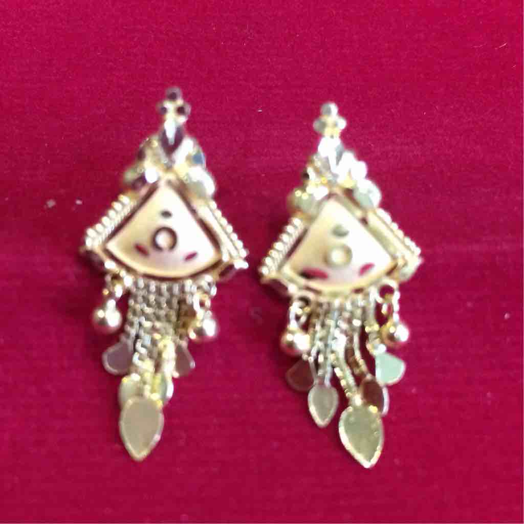 916 Gold Triangle Shape Ladies Earring