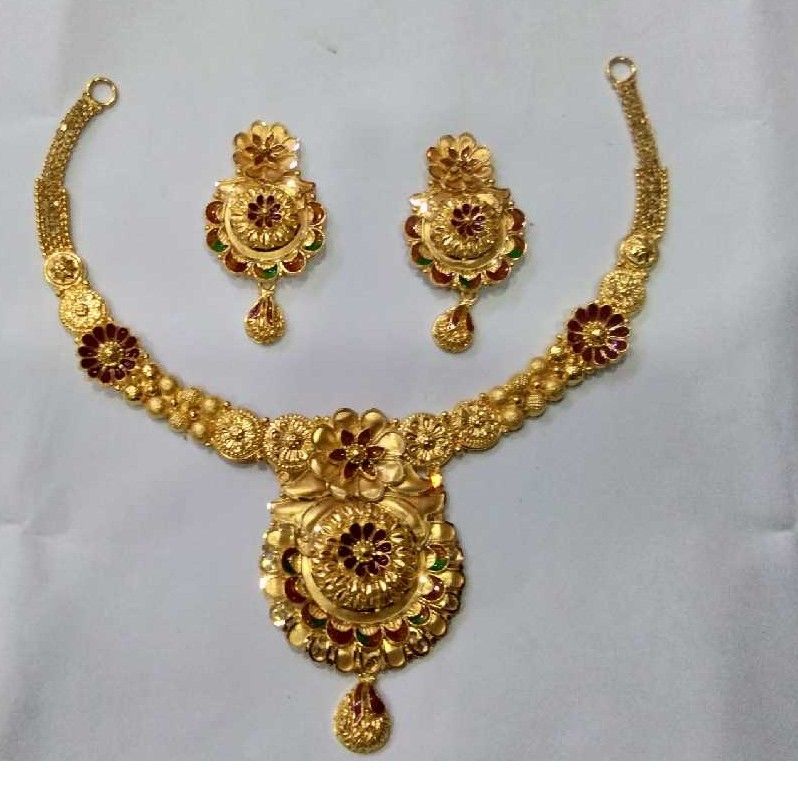 Exclusive Yellow Gold Necklace  Set
