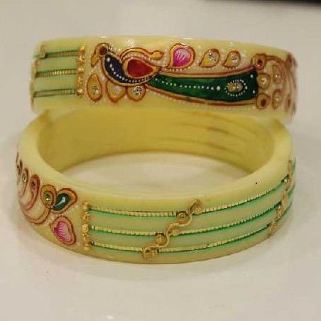 916 Stylish Gold Chudi