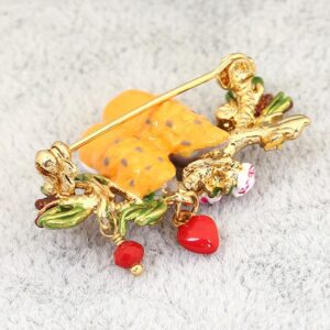 Owl Enamel Pins Wholesale, Latest Brooch with Red Heart Charm