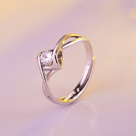 Antique Style Silver Ring