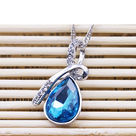 Fancy Ladies Pearl  Necklace