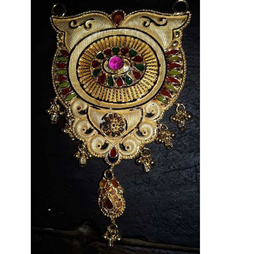 916 Exclusive Gold Pendant
