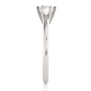 Unique Solitaire Ring WG