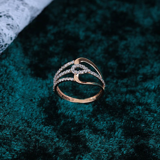 18K Unique Shape Cz ladies ring