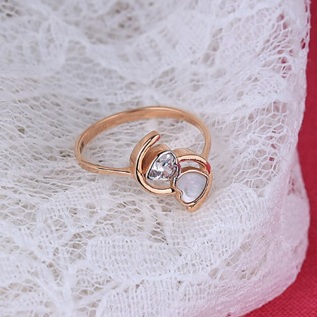 916 Gold Heart Cz ladies ring