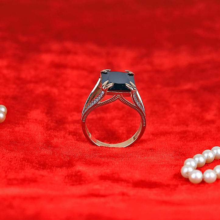 Fancy stone ladies ring