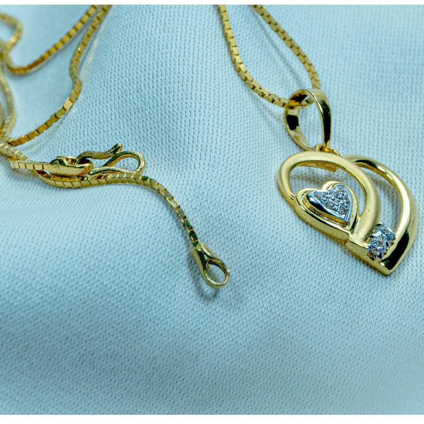 916 Gold Double Heart Pendant P18-567