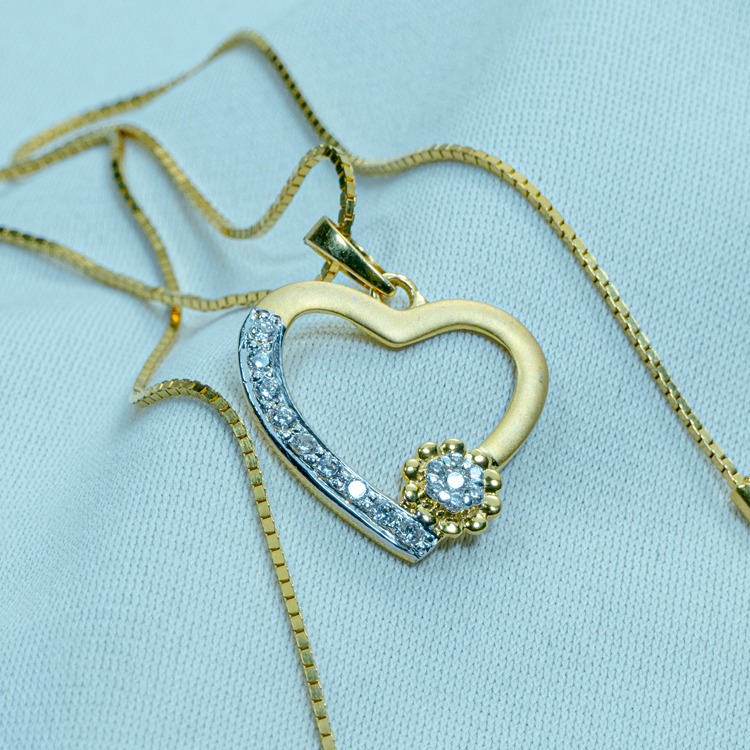 Heart Flower Gold Pendant P18-566