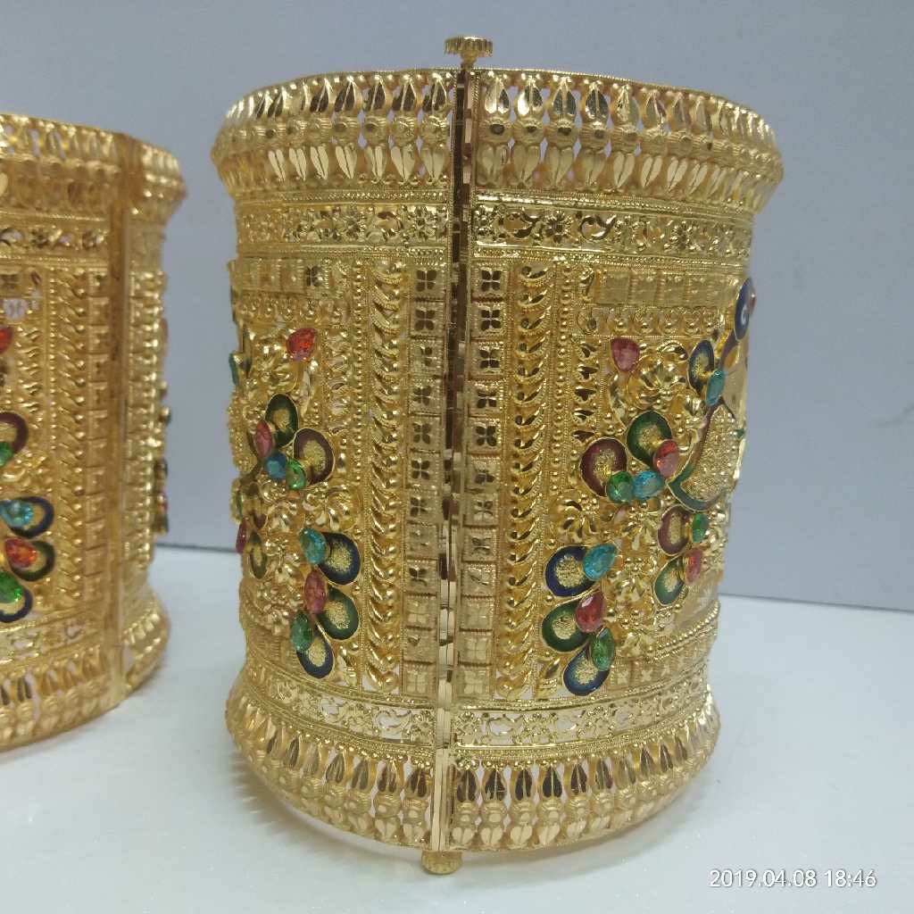 22KT Gold Peacock Design Rabari Gath Chud