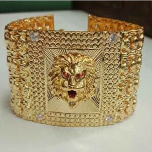 22KT Gold Antique Lion Design Gents Bracelet