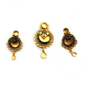 22KT Gold Traditional Rabari Pendant Set