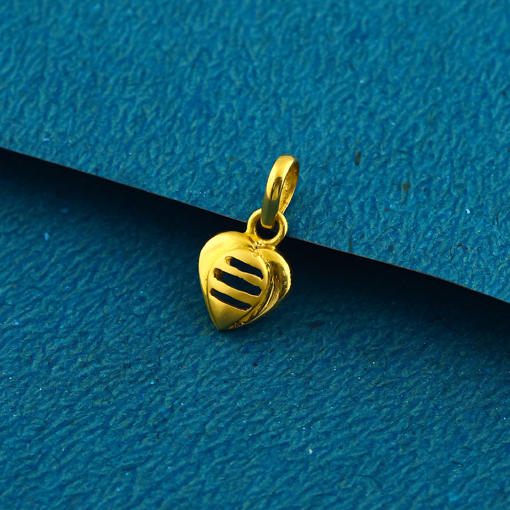 20K Unique Design Cutting Work Lightweight Gold Pendant For Women