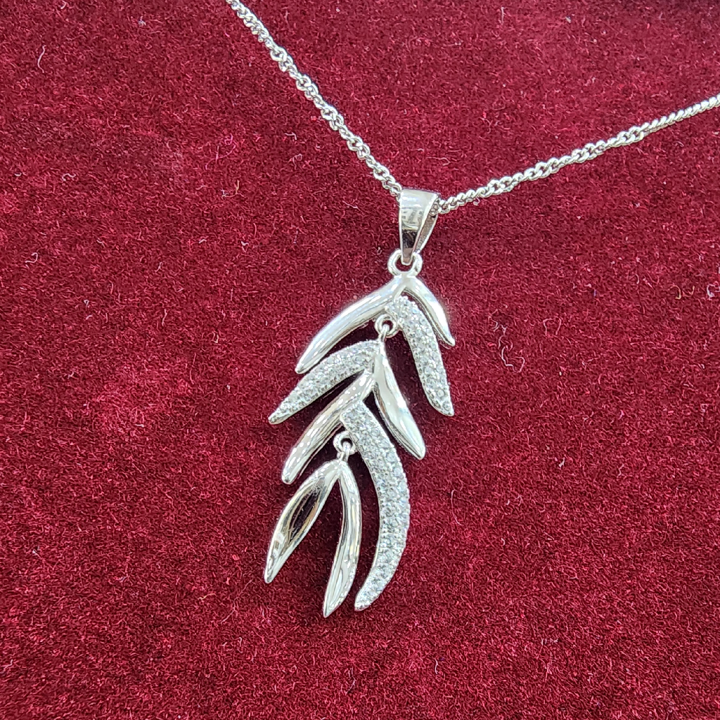 925 Sterling Silver Leaf Design Necklace For Girls