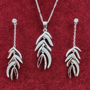 925 Sterling Silver Leaf Design Necklace For Girls