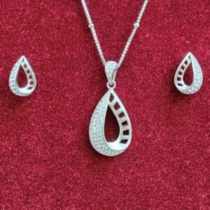 925 Sterling Silver Chain Pendant Set