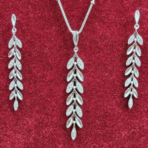 925 Sterling Silver Chain Pendant Set