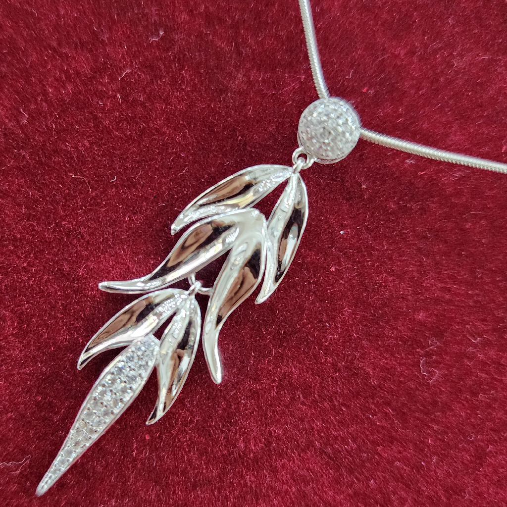 925 Sterling Silver Chain Pendant Set - Image 3