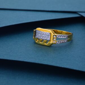 916 Gold CZ Gents Ring
