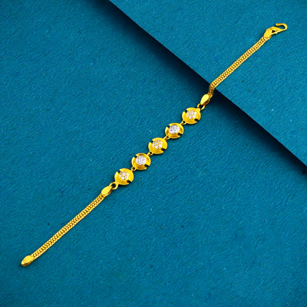 22K Gold Exclusive Round Shape Ledies Bracelet