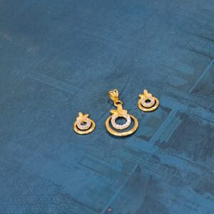 18K Gold Exclusive Butterfly Shape Pendant Set