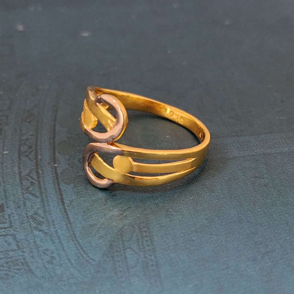 22k gold exclusive plain ladies ring