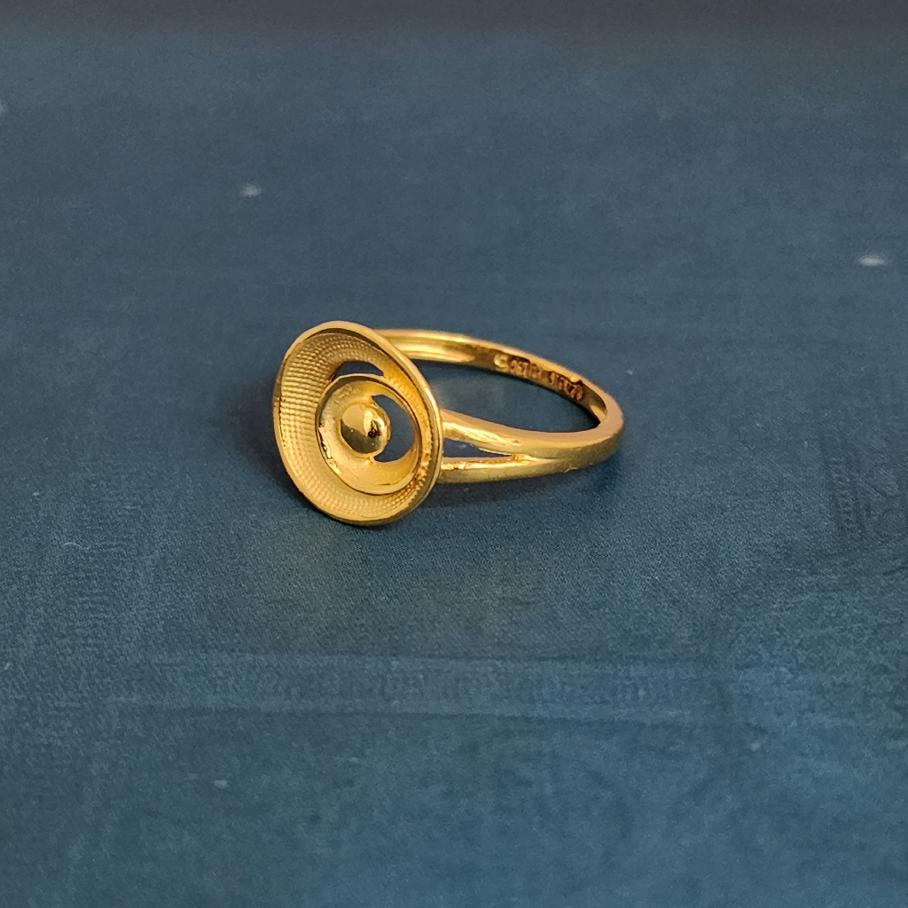 22k gold exclusive plain ladies ring