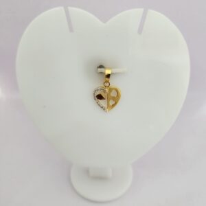 18K Gold Exclusive Heart Shape Pendant