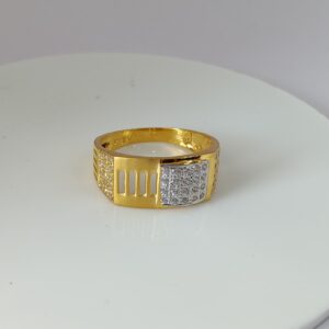22k Gold Diamond Gents Ring