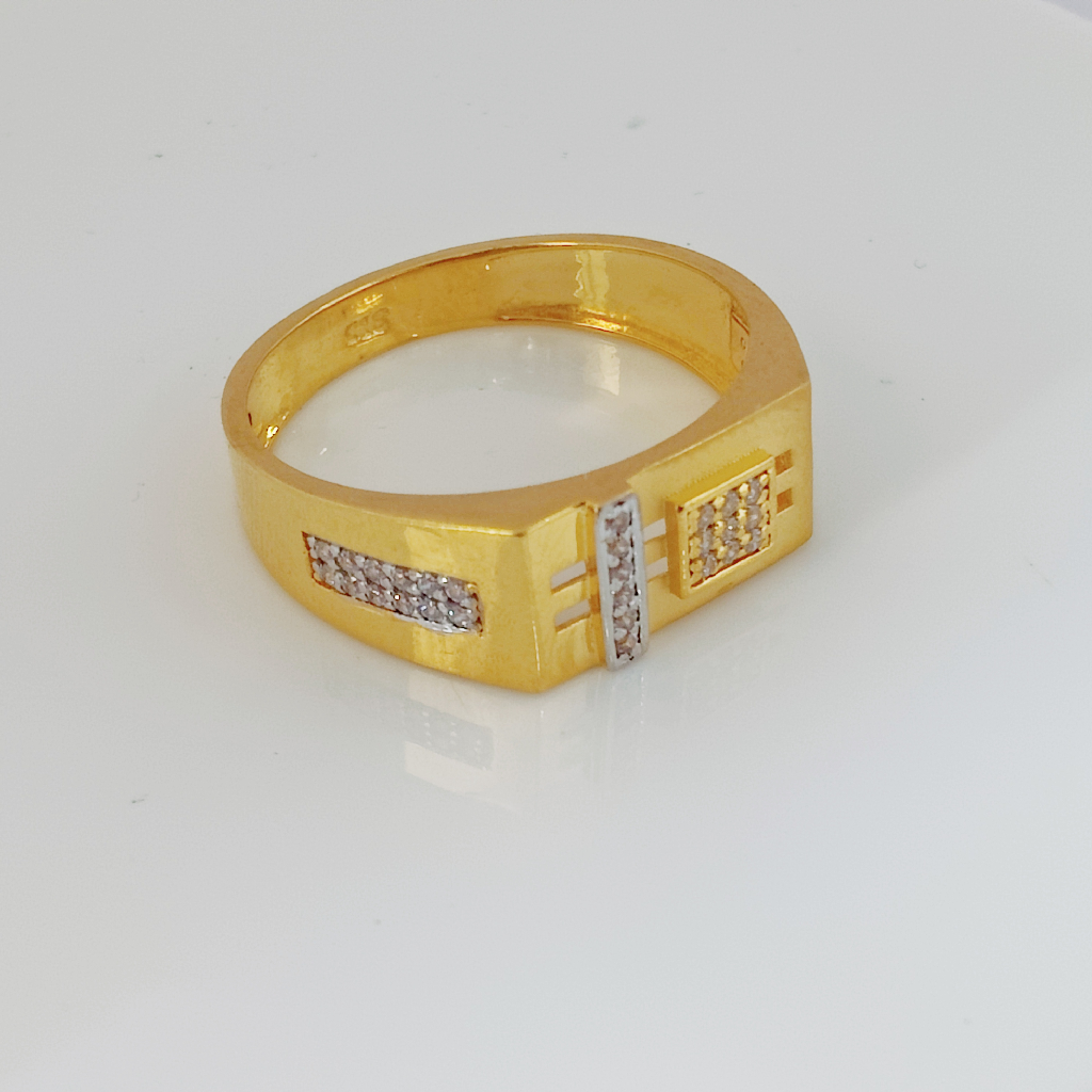 22k Gold Diamond Square Gents Ring