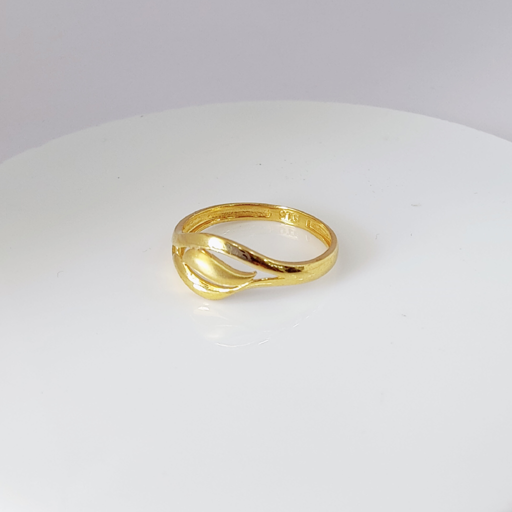 22k gold plain ladies ring