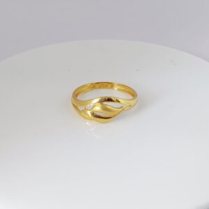 22k gold plain ladies ring