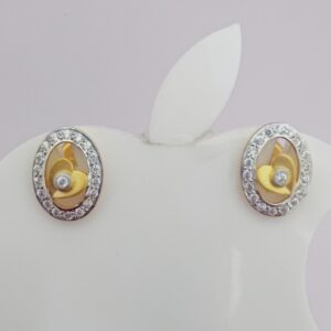 22k Gold Exclusive Round Shape Heart Design Earring