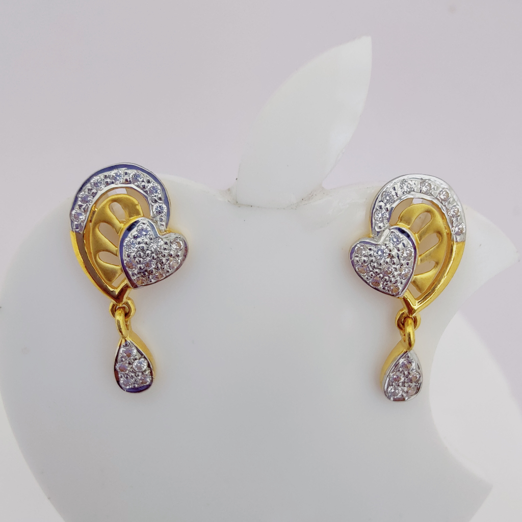 22k Gold Exclusive Heart Shape Earring