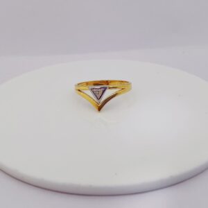 22k gold exclusive triangle ladies ring
