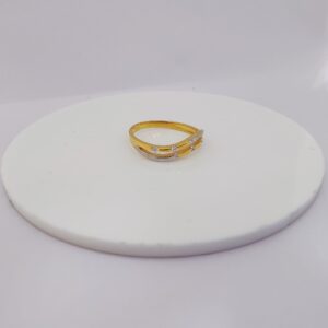 22k Gold Exclusive Round Shape Ring