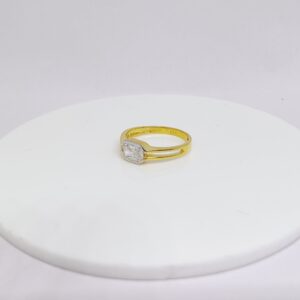 22k gold exclusive stone ladies ring