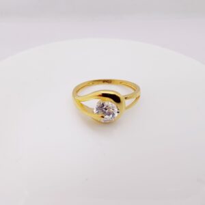 22k Gold White Singal Stone Exclusive Ring