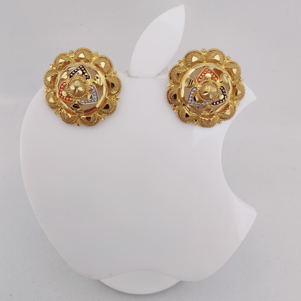 22k Gold Exclusive Round Shape Earring