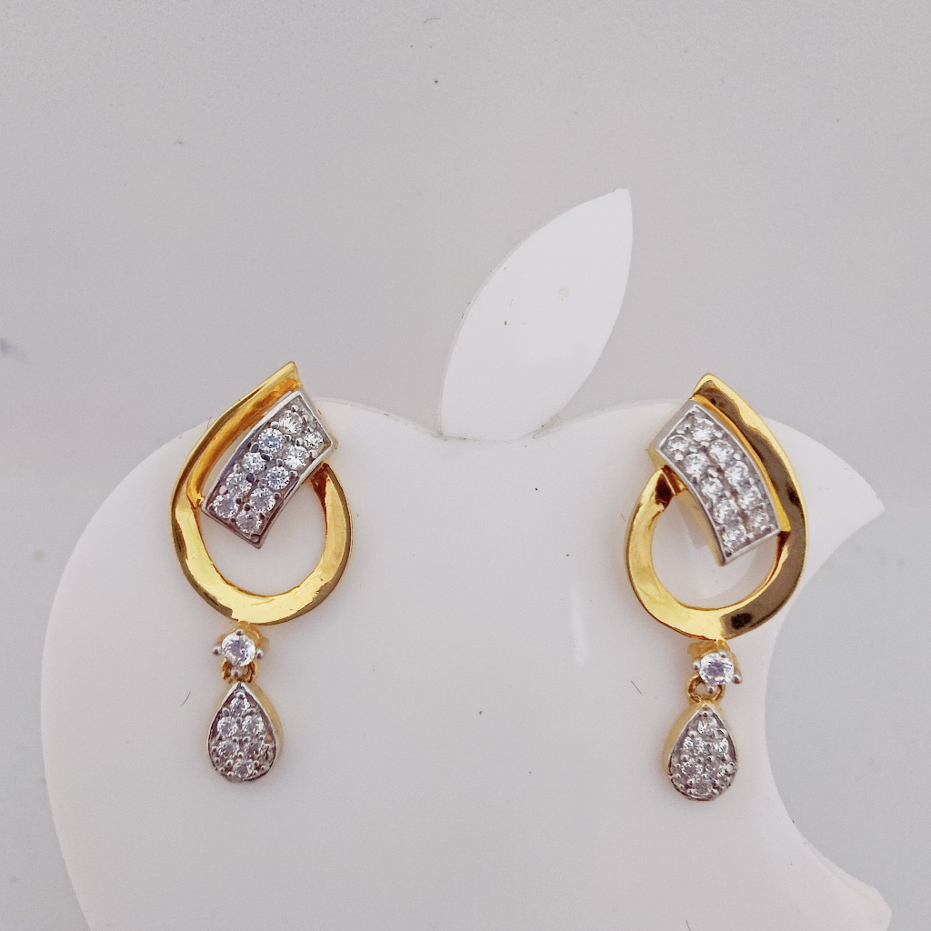 22k gold exclusive diamond hanging earring - Image 2