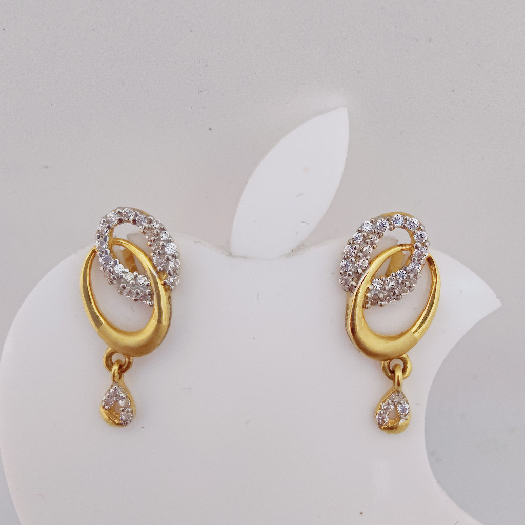 22k gold exclusive diamond hanging earring - Image 2