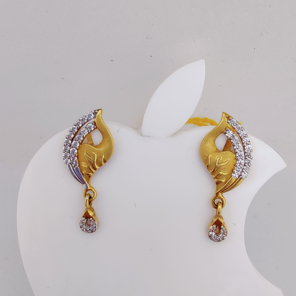 22k Gold Exclusive Patti Design Earring