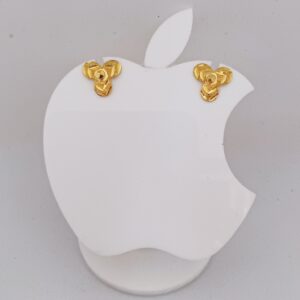 22k gold plain triangle flower design earring